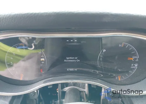 2017 Jeep Grand Cherokee Laredo 4X2 from USA, damaged, VIN 1C4RJEAG1HC846595